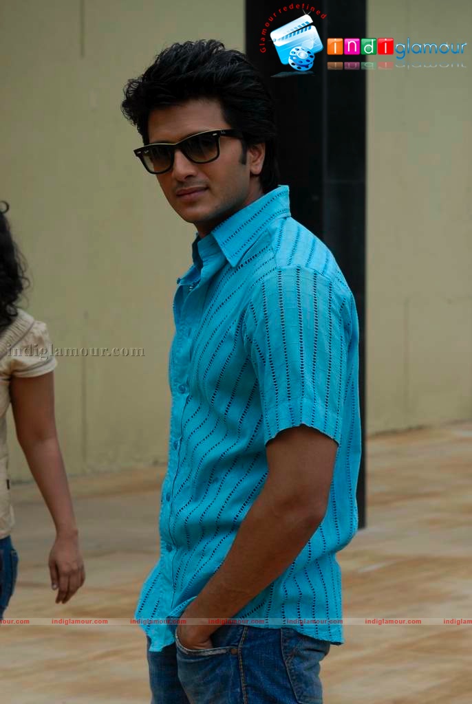 Do Knot Disturb press meet Event hd photo